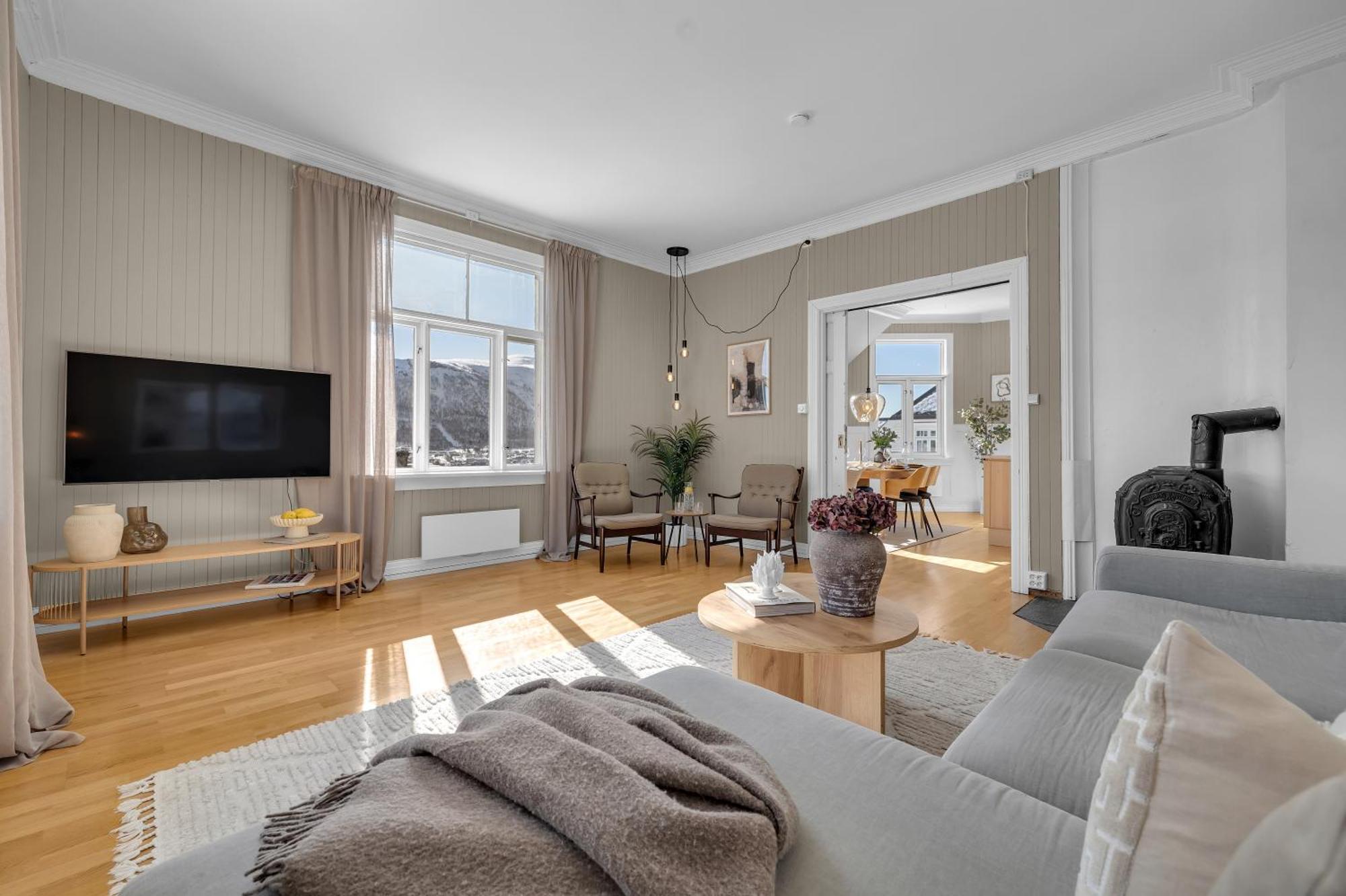 Lovely City Center Apartment With Amazing Views And Free Parking! Tromsø Dış mekan fotoğraf
