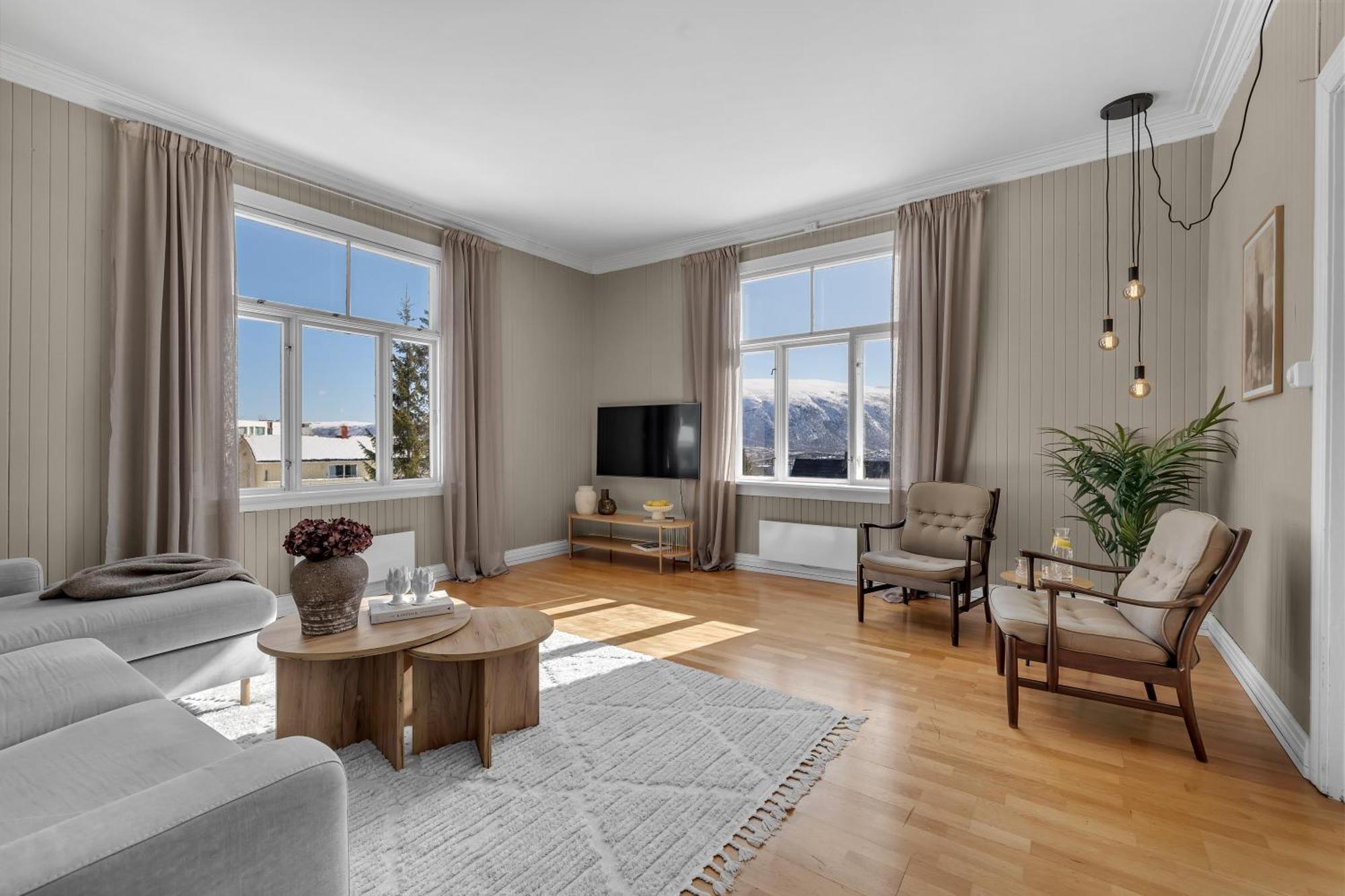 Lovely City Center Apartment With Amazing Views And Free Parking! Tromsø Dış mekan fotoğraf