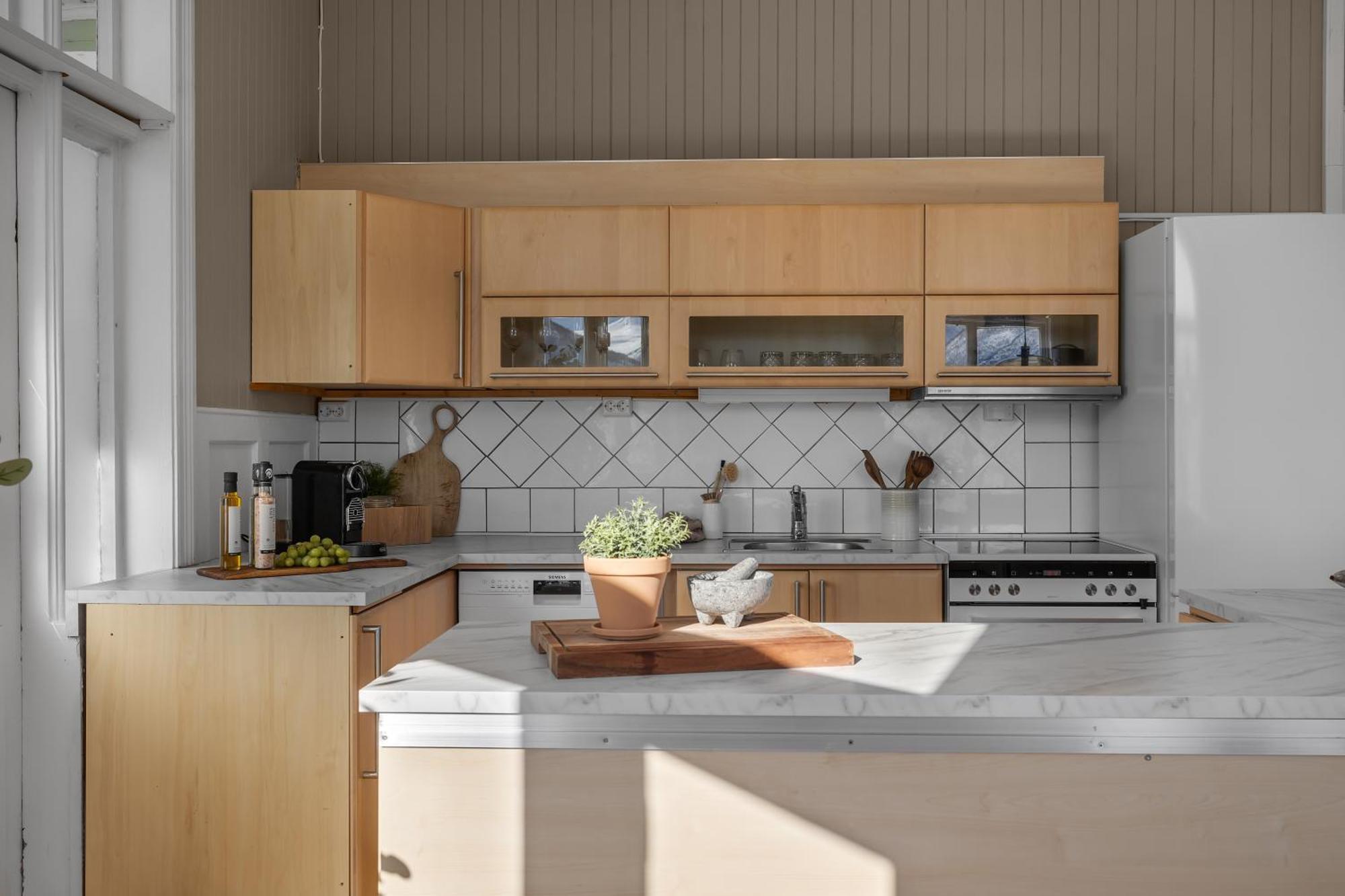 Lovely City Center Apartment With Amazing Views And Free Parking! Tromsø Dış mekan fotoğraf